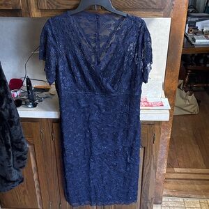 MARINA Navy Lace V-Neck Midi Dress